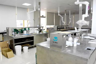 劉建中調度維新制漆項目建設與辦公設備銷售工作